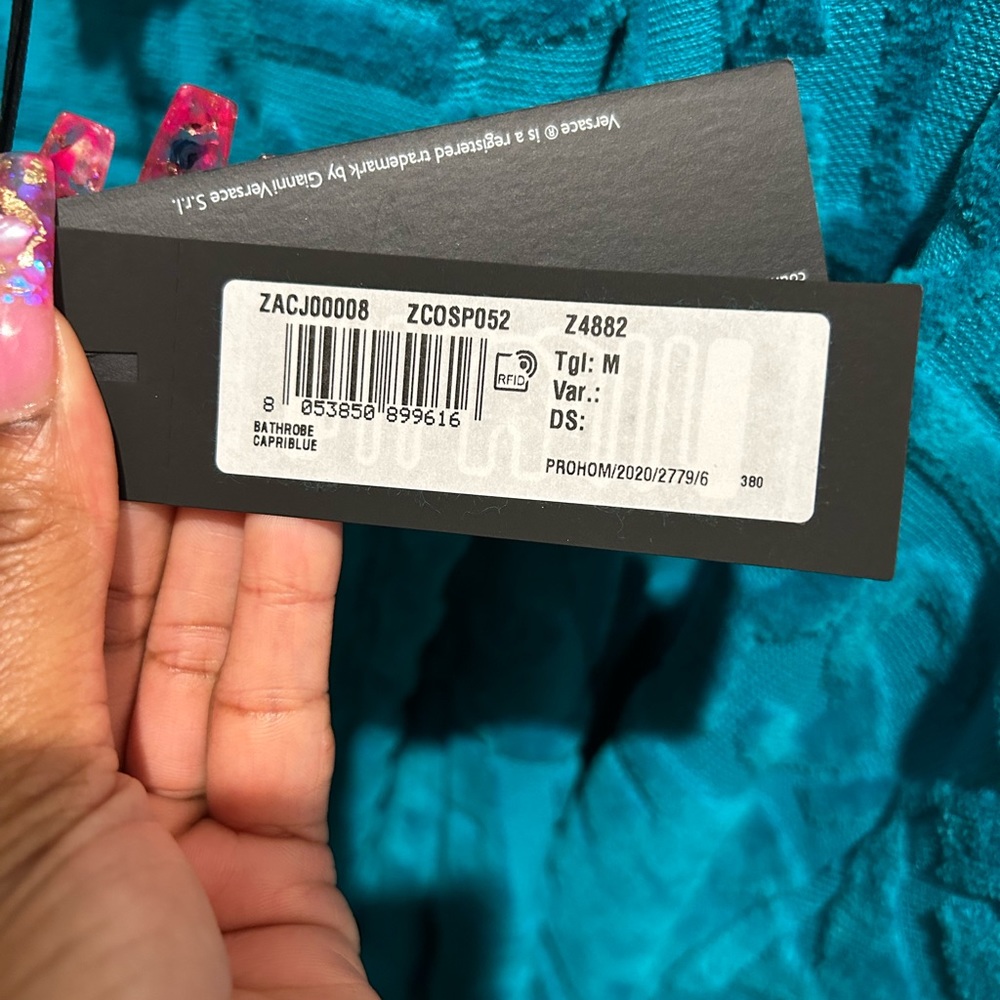 Blue Versace Robe - Picture 5 of 5